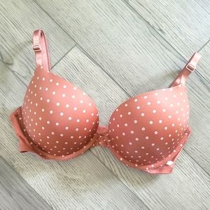 Victoria's secret bra